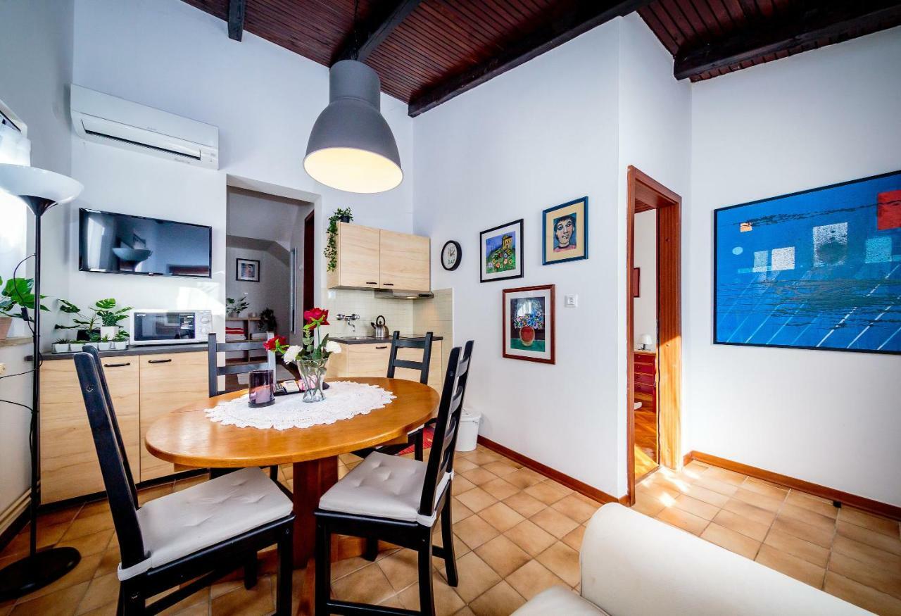 רוביני Apartments C52 מראה חיצוני תמונה